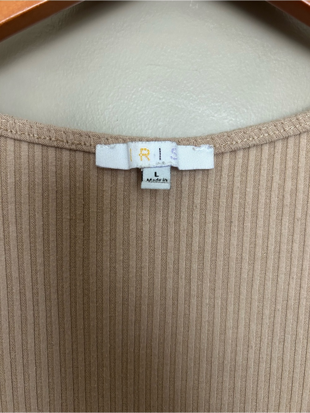 iris Beige Ribbed Button-Front Midi Dress - Picture 3 of 6